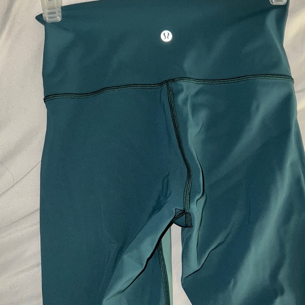 Wunder under cropped leggings